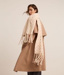 Cachecol em Fleece com Franjas e Listras Contrastantes