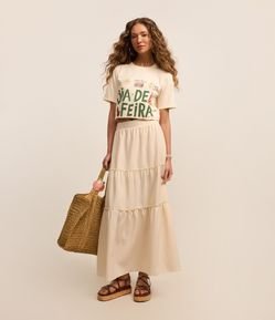 Saia Evasê Texturizada com Babado