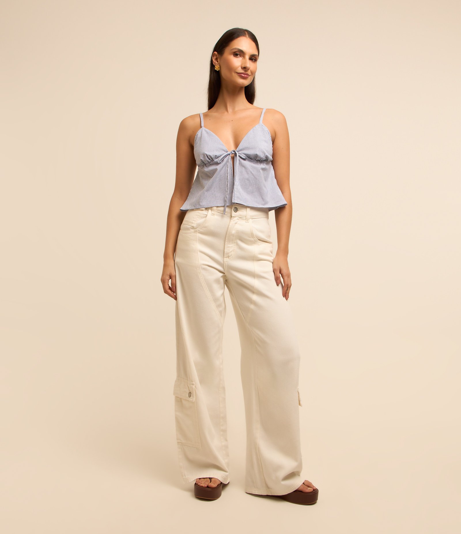 Blusa em Tricoline com Amarração Frontal Listrada Azul 2