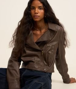 Jaqueta Biker em Pu com Bolsos e Fivela na Barra