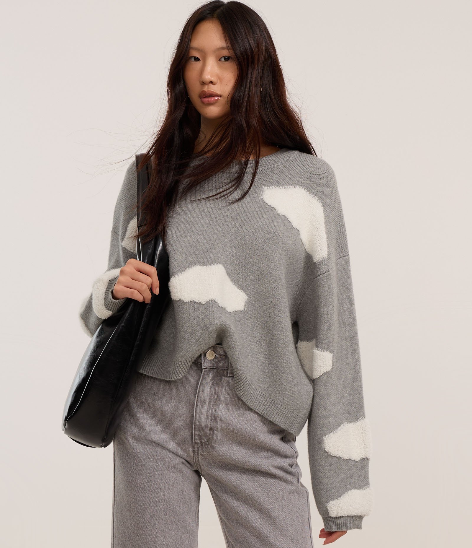 Suéter em Tricô com Estampa de Nuvens Cinza 3