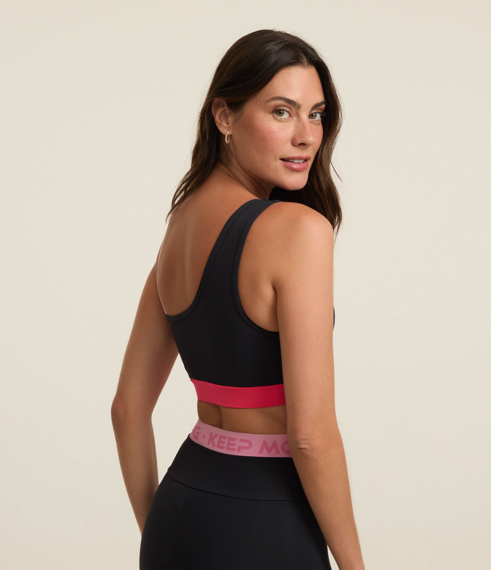Top Esportivo com Bojo em Microfibra Preto/Rosa 3