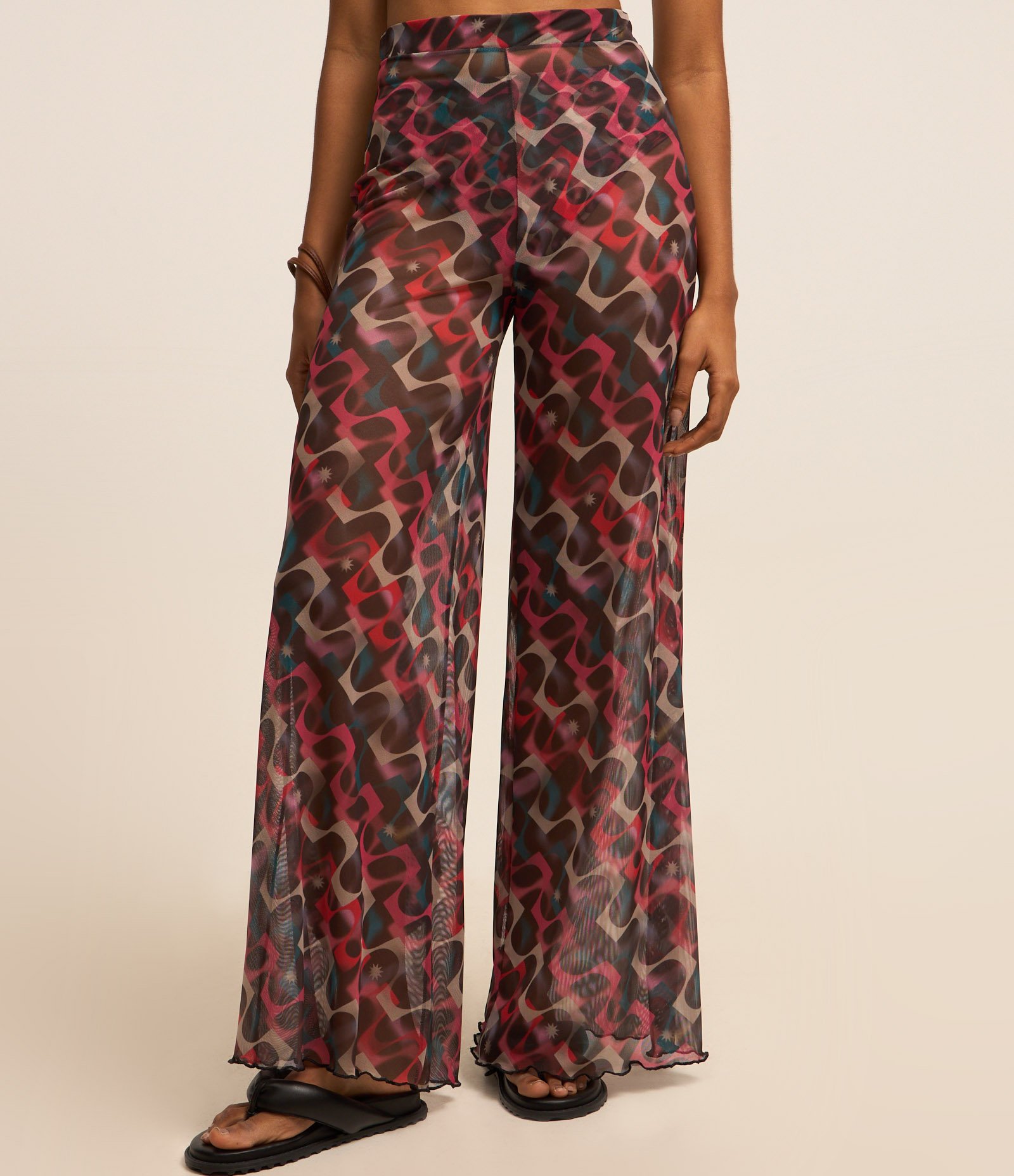 Calça Reta em Tule com Estampa Abstrata Preto 3