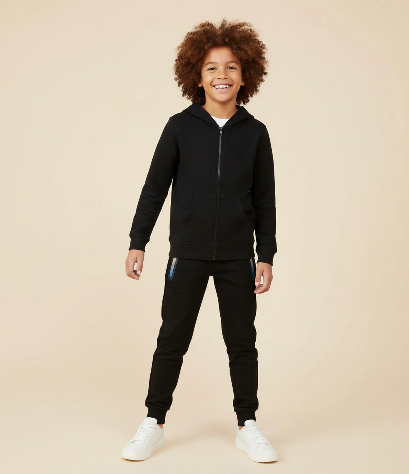 Calça Infantil em Tech Fleece com Bolso e Zíper - Tam 5 a 14 Anos Preto 1