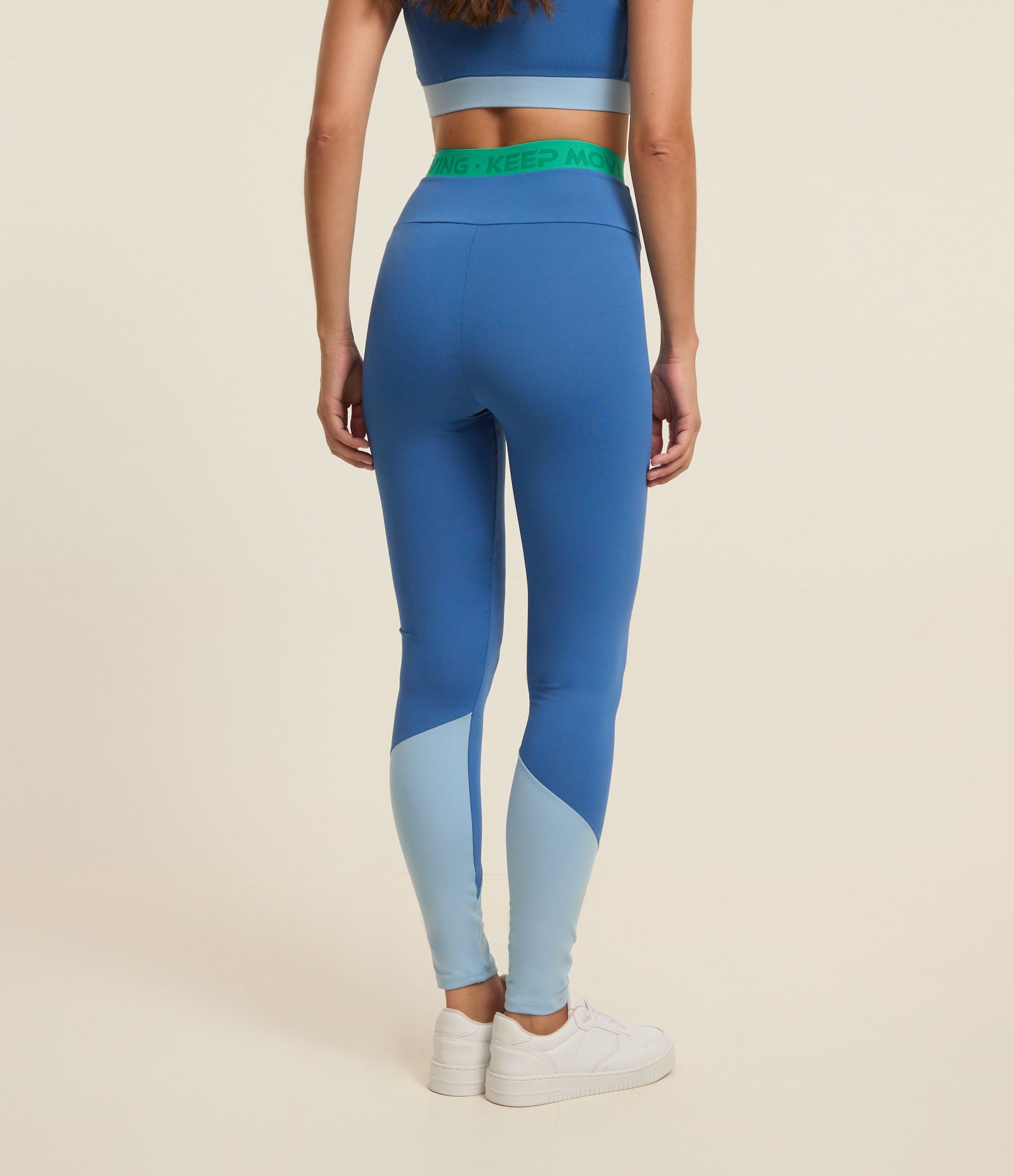 Calça Legging em Microfibra com Friso Azul 3