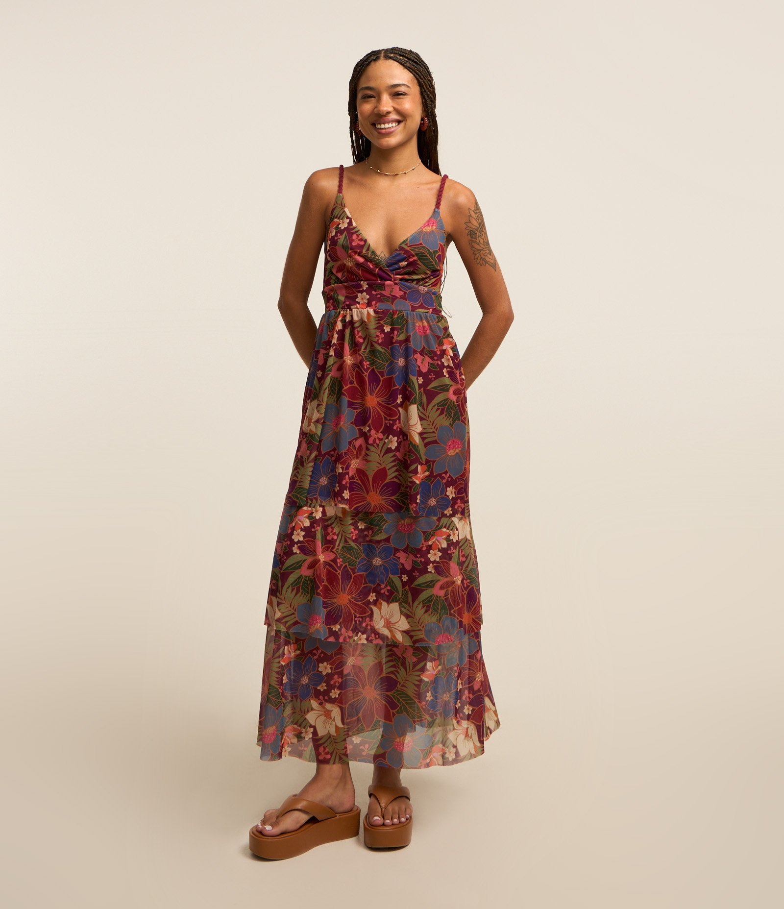 Vestido Midi em Tule com Estampa Floral e Alça de Corda Vermelho 1