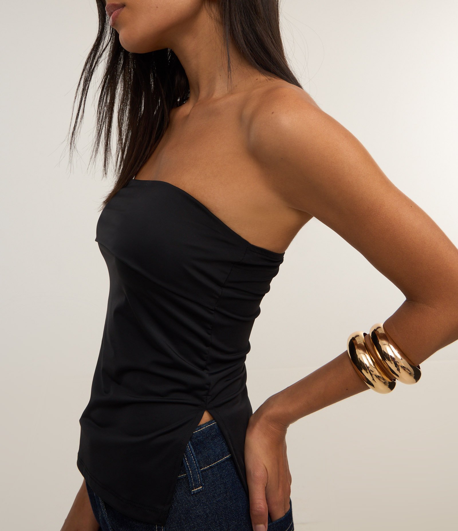 Blusa em Jersey Tomara que Caia com Pala Dobrada Preto 3