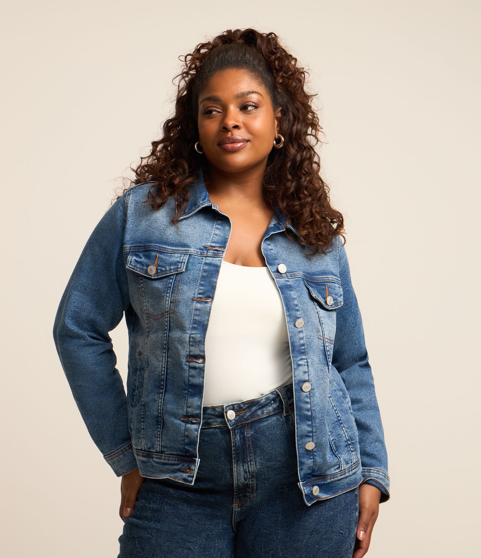 Jaqueta Básica em Jeans Estonado Curve & Plus Size Azul 1