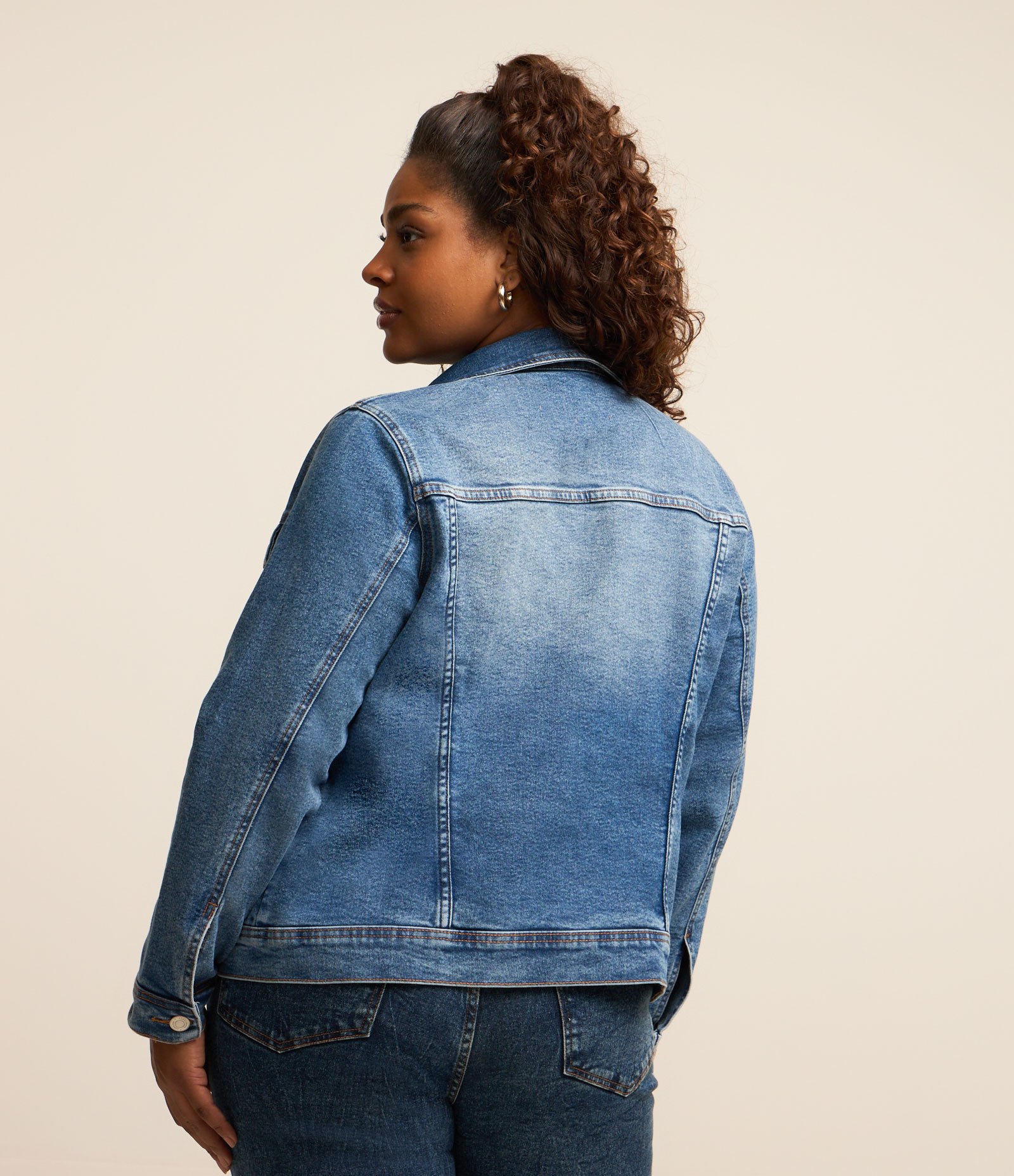 Jaqueta Básica em Jeans Estonado Curve & Plus Size Azul 3