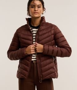 Jaqueta Puffer Ultra Leve em Poliamida com Saquinho de Guardar