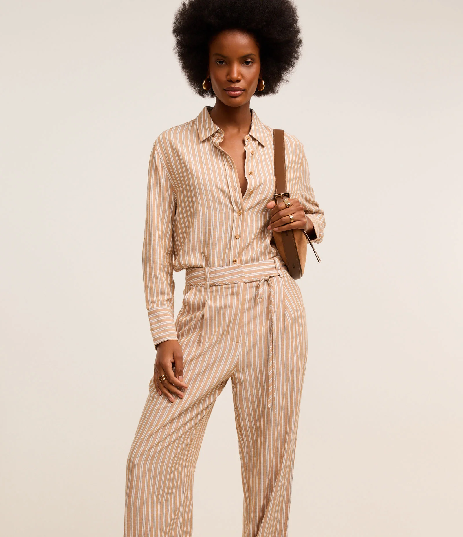 Calça Wide Leg em Viscolinho Listrado com Amarração Marrom 2