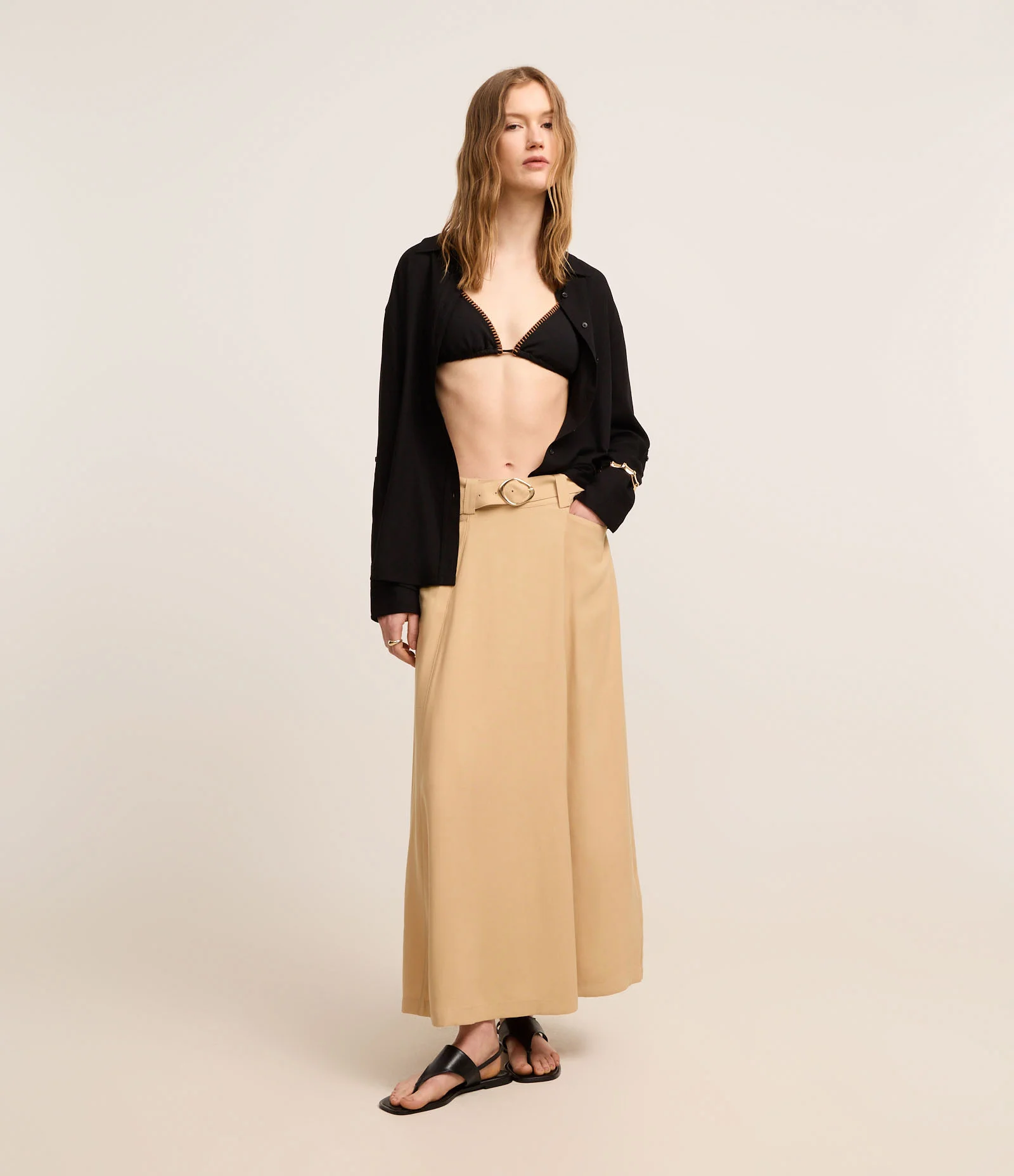 Saia Evasê Longa em Viscose Twill com Cinto Afivelado 1