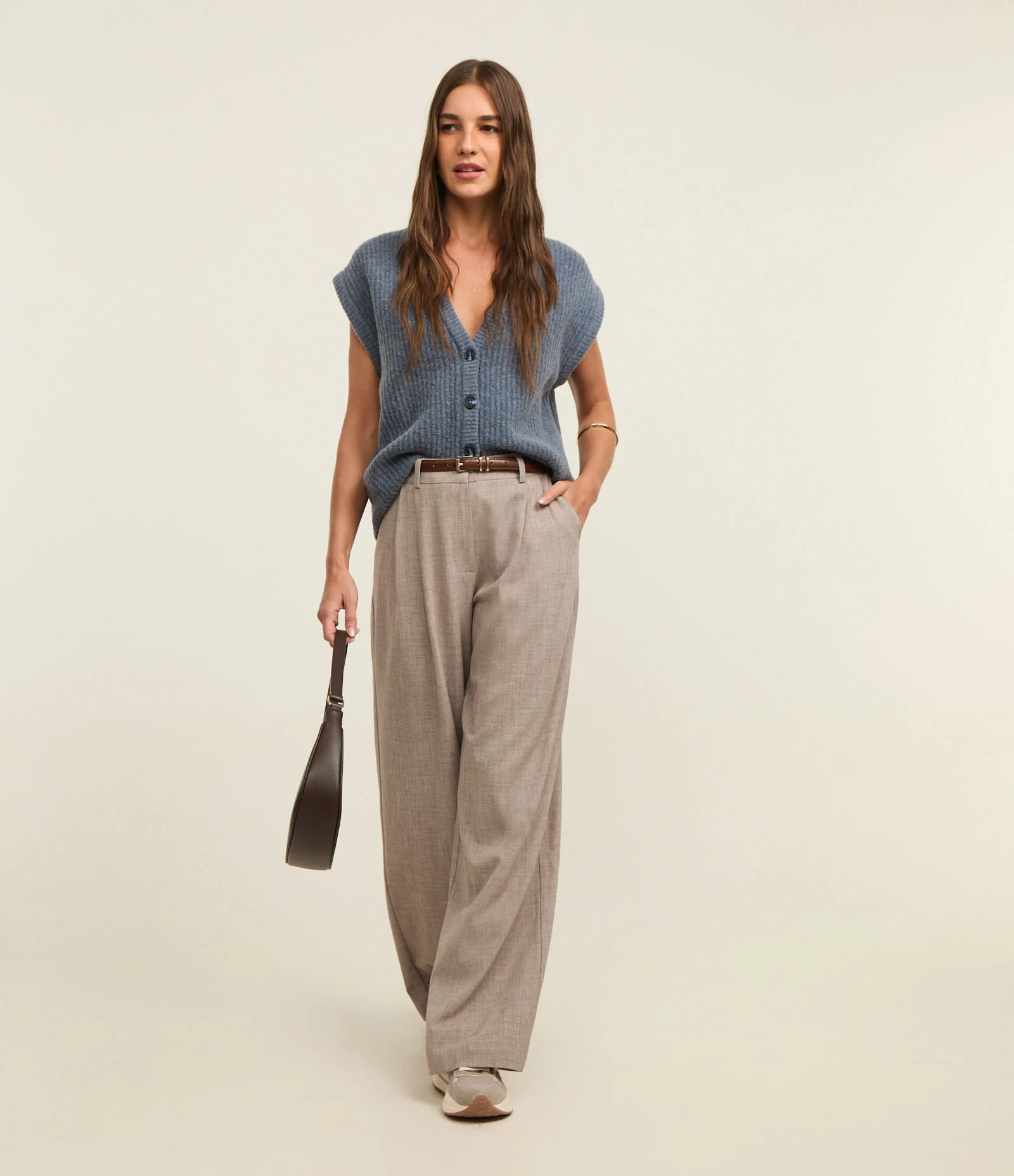 Calça Wide Leg Alfaiatada com Cós Simples Cinza 1