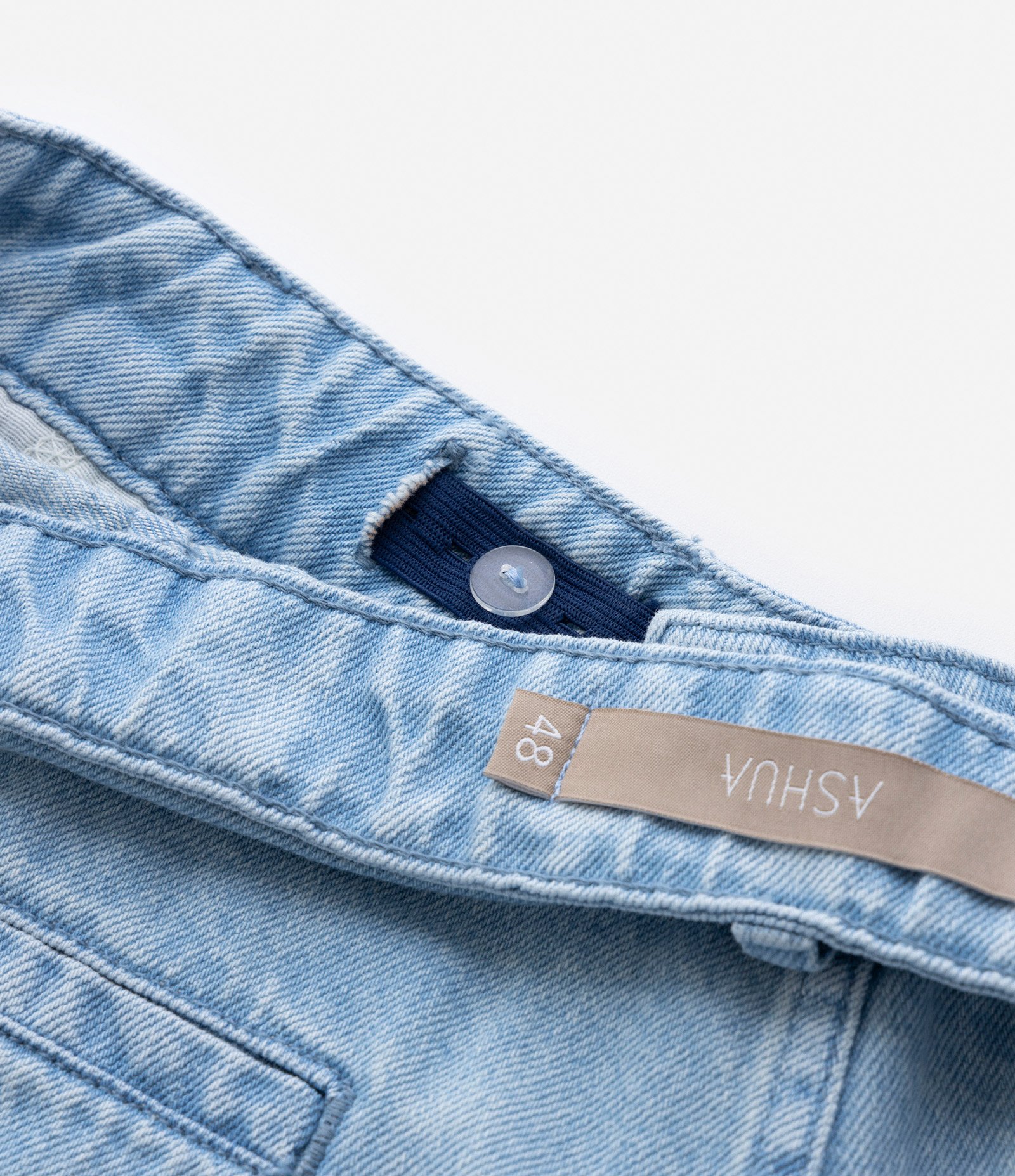 Calça Anos 90 Jeans com Listras Laterais Curve & Plus Size Jeans Claro 8