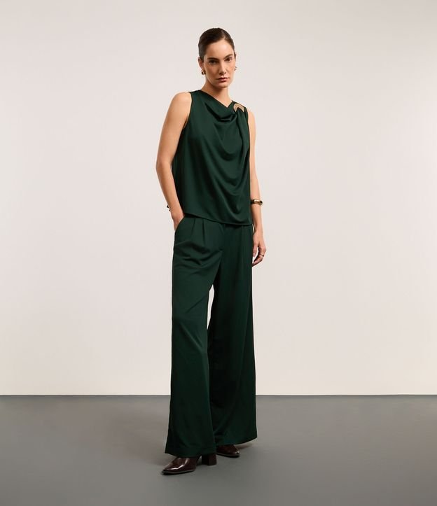 Calça Reta Cintura Alta Alfaiatada com `Pregas