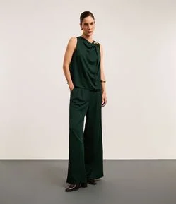 Calça Reta Cintura Alta Alfaiatada com `Pregas