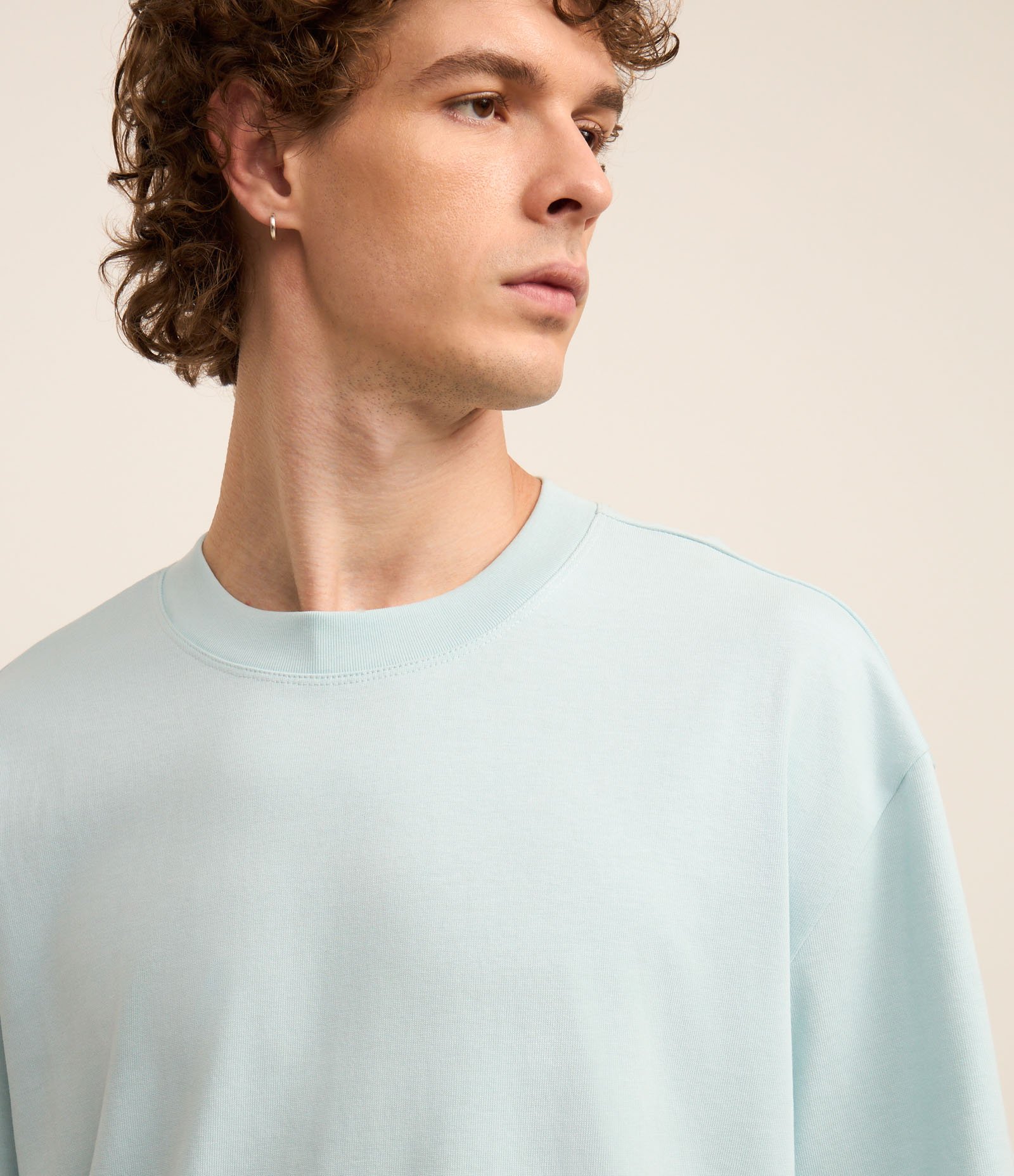 Camiseta Relaxed em Algodão com Efeito Pesado Azul claro 3