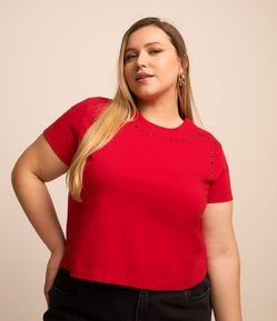 Blusa em Algodão com Tachas na Gola e Cava Curve & Plus Size