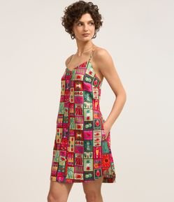 Vestido Curto em Viscolinho com Estampa de Frutinhas