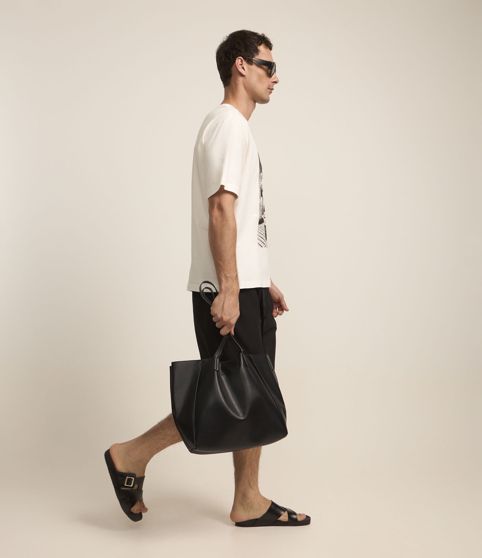 Camiseta Manga Curta  Estampa Surrealismo Off White 4