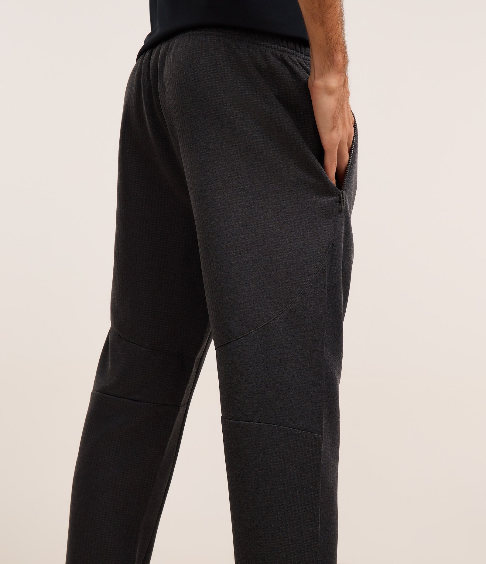 Calça Esportiva com Textura e Bolsos com Zíper Cinza 5