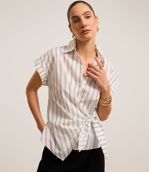 Cor: Off White | Tamanho: G