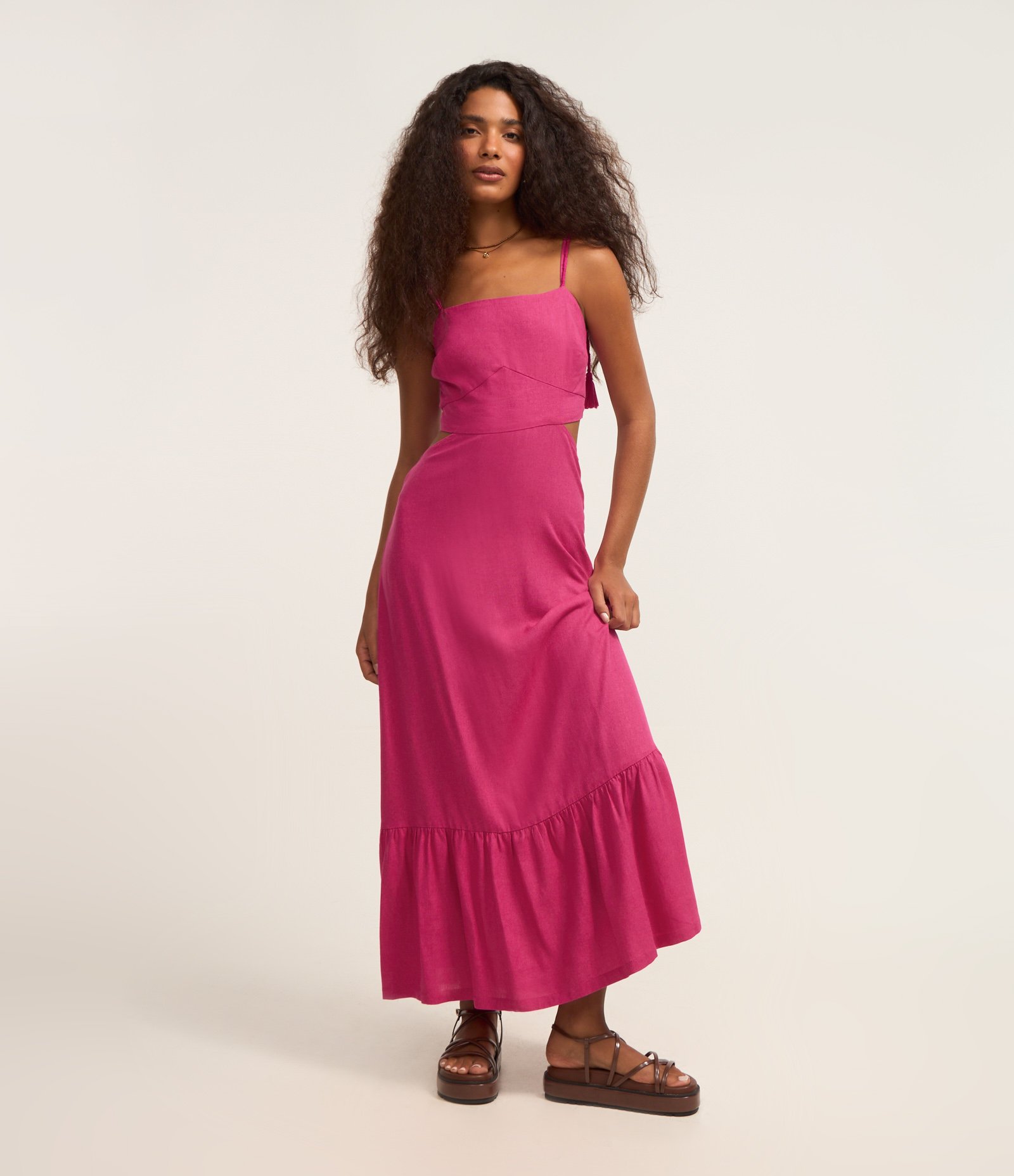 Vestido New Midi em Viscolinho com Lastex e Recorte Vazado Rosa 1