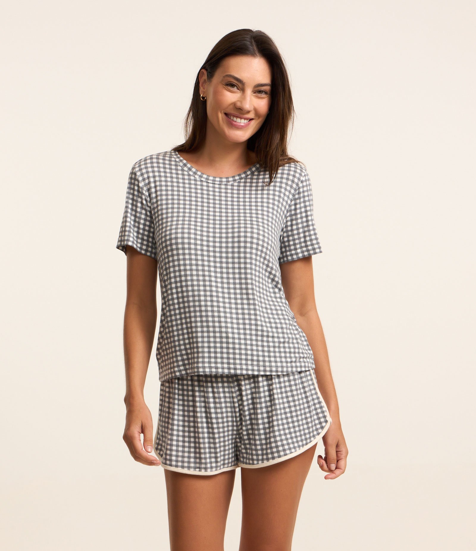 Short de Pijama em Viscose Xadrez Cinza 1