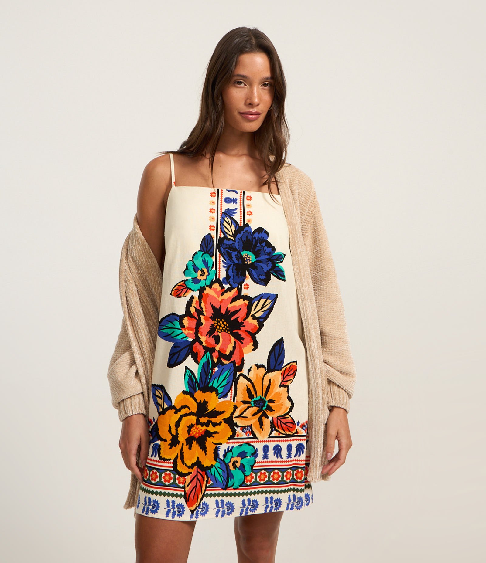 Vestido Evasê Curto em Viscose e Linho com Estampa Floral Branco 1