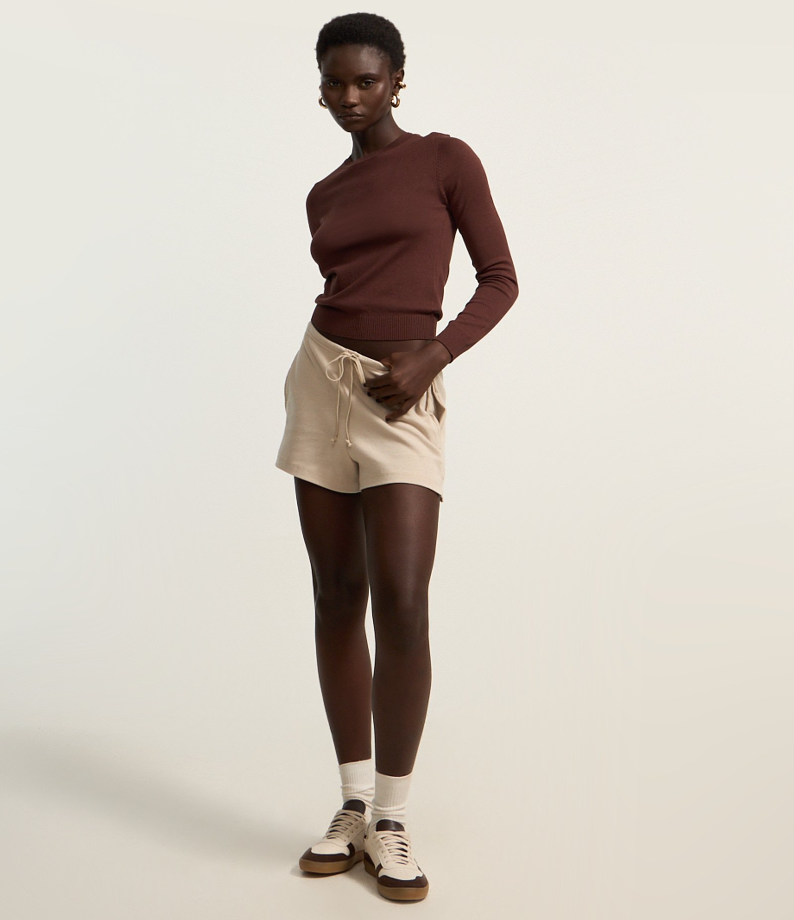 Blusa em Tricô com Punho Barra Marrom 2