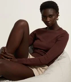 Blusa em Tricô com Punho Barra