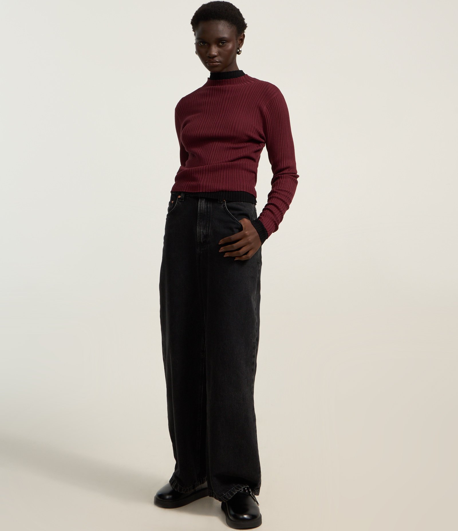 Blusa em Tricô com Golinha Alta 2