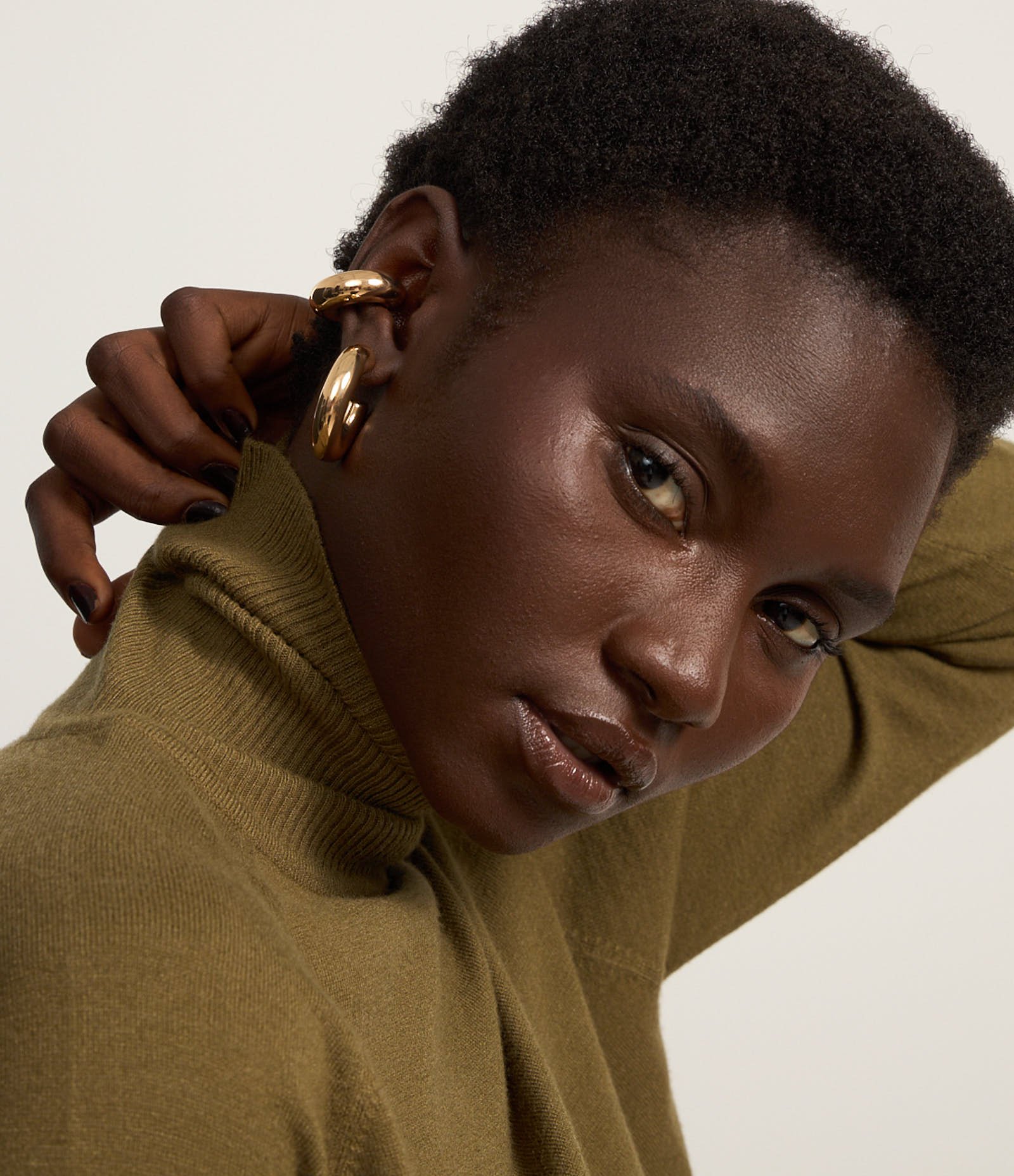 Blusa em Tricô com Gola Alta e Manga Longa Verde 3