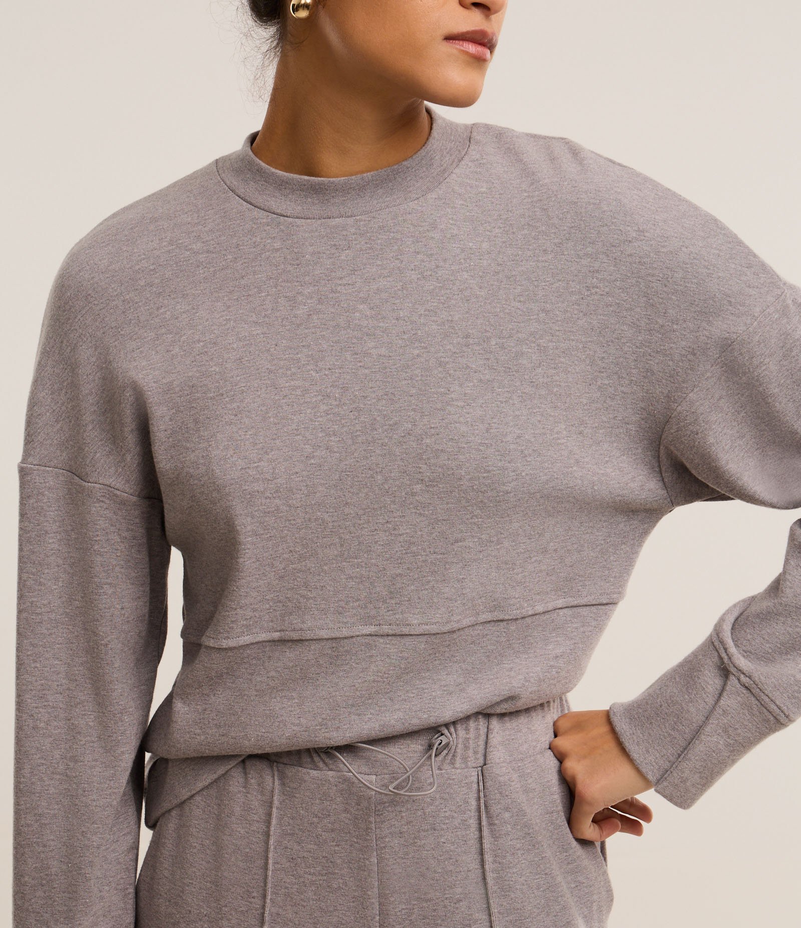 Casaco em Moletom com Malha Brushed Cinza 4