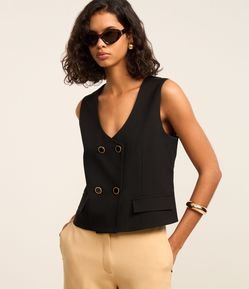 Colete Alfaiatado com Botões no Transpasse e Lapelas