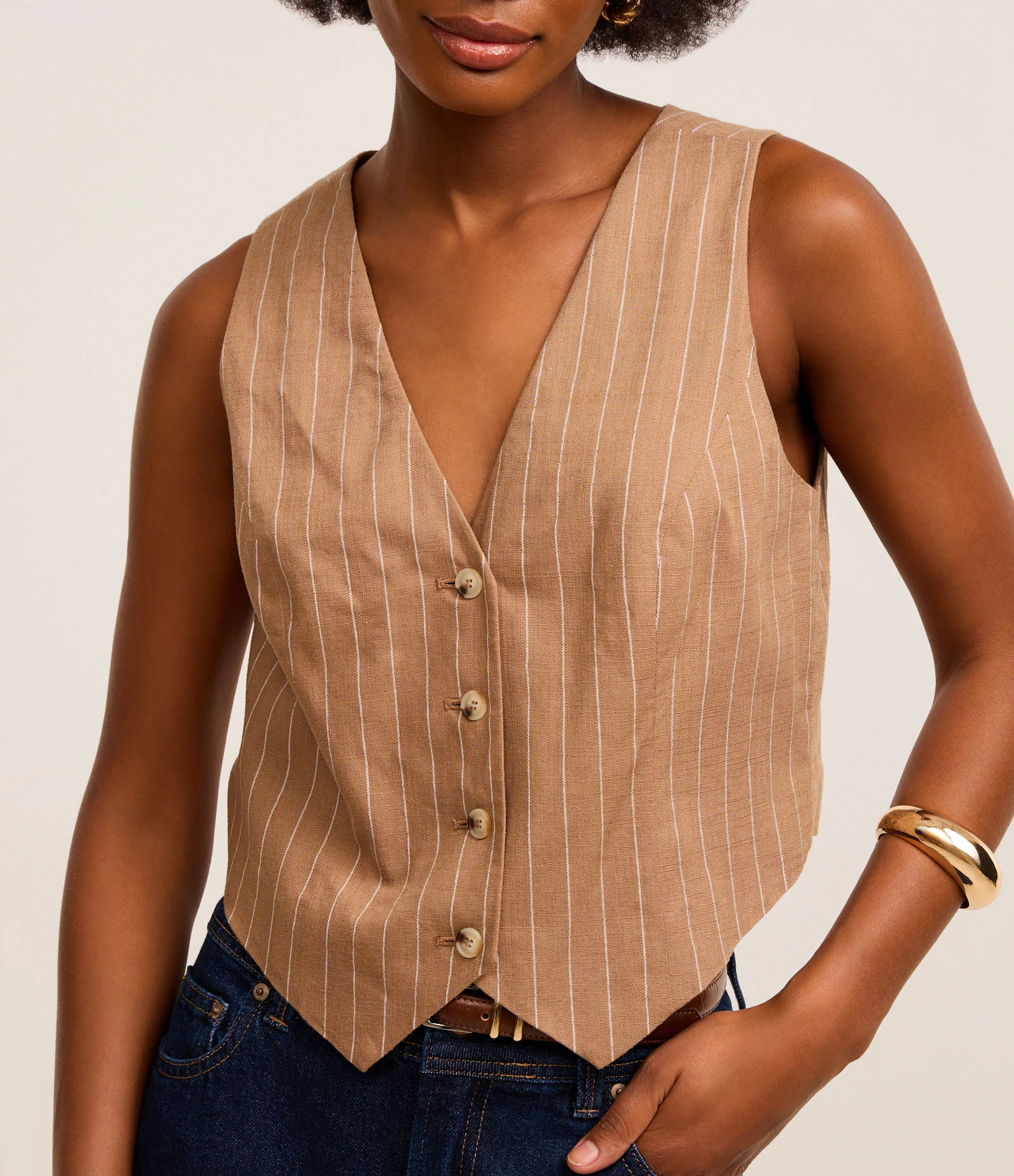 Colete em Tricô Listrado com Barra V Marrom 4