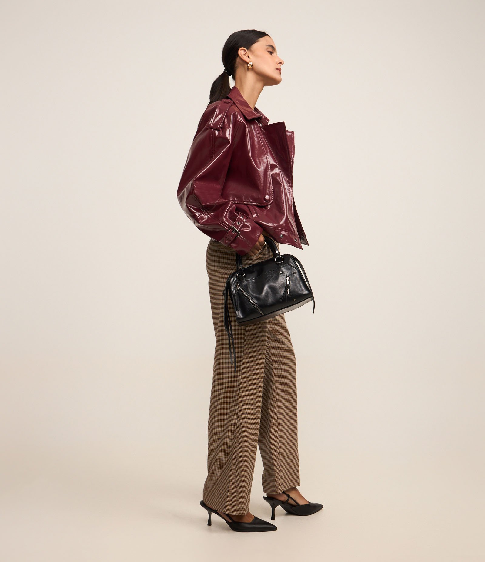 Jaqueta em PU com Faixa no Punho e Efeito Vinil Vermelho 4