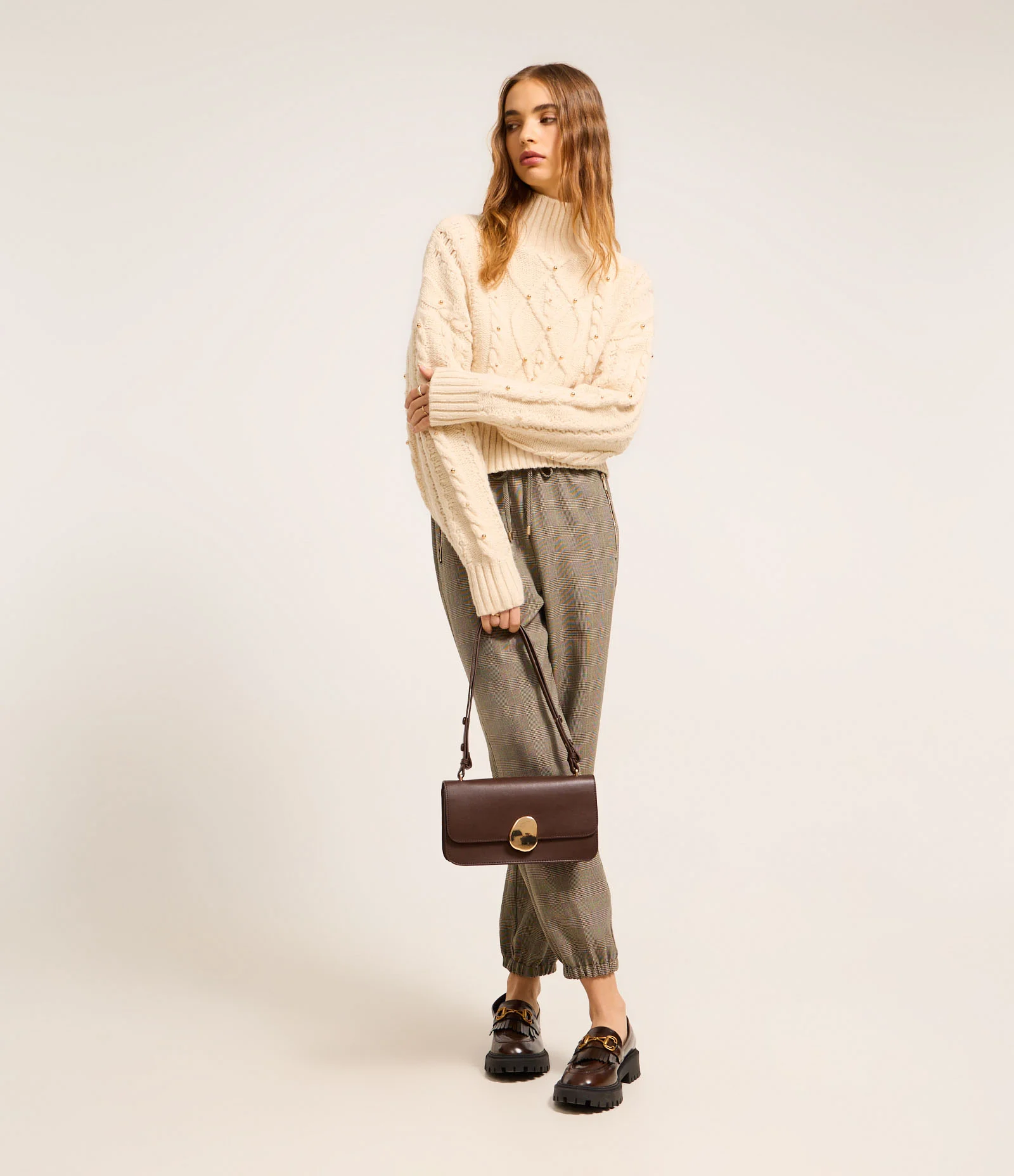 Calça Jogger Alfaiatada Xadrez com Fio Metalizado Cinza 3