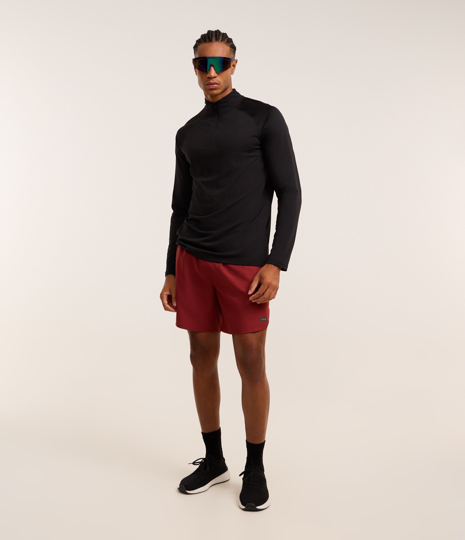 Bermuda Esportiva com Cós Elástico Vermelho Borgonha 1