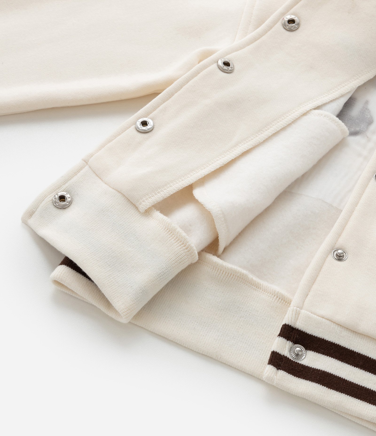 Jaqueta Bomber Infantil com Bordado do Stitch - Tam 5 a 14 Anos Bege 6