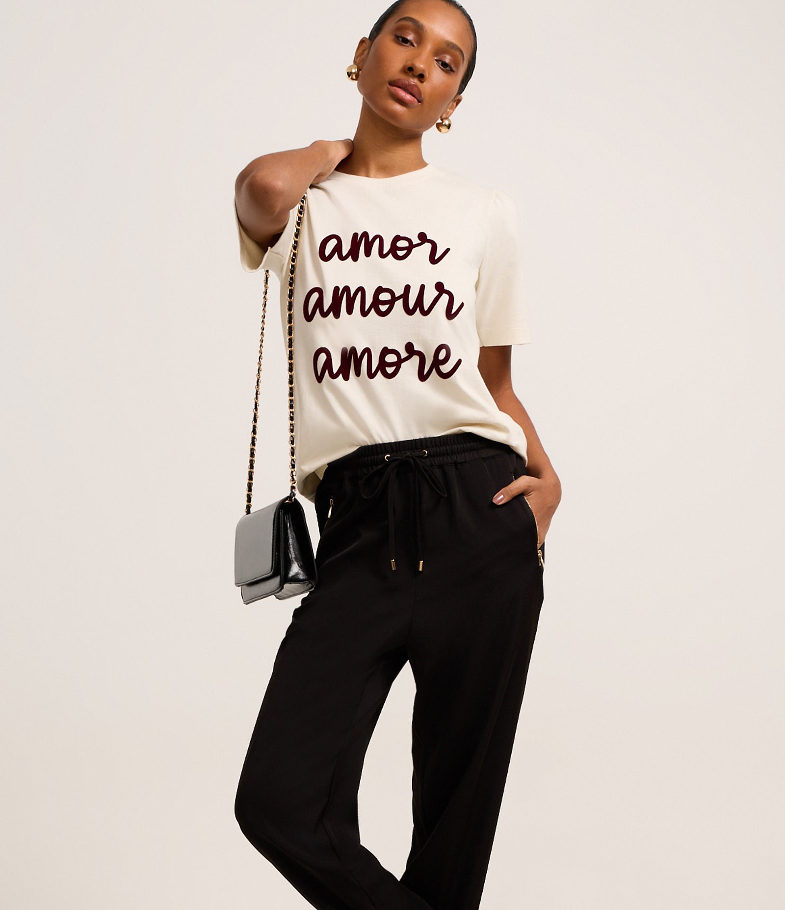 Calça Jogger Alfaiatada com Forro e Zíper Metalizado Preto 2