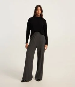 Calça Reta Canelada Felpada e Quentinha com Listras