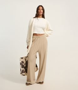 Calça Reta Canelada Felpada e Quentinha com Listras