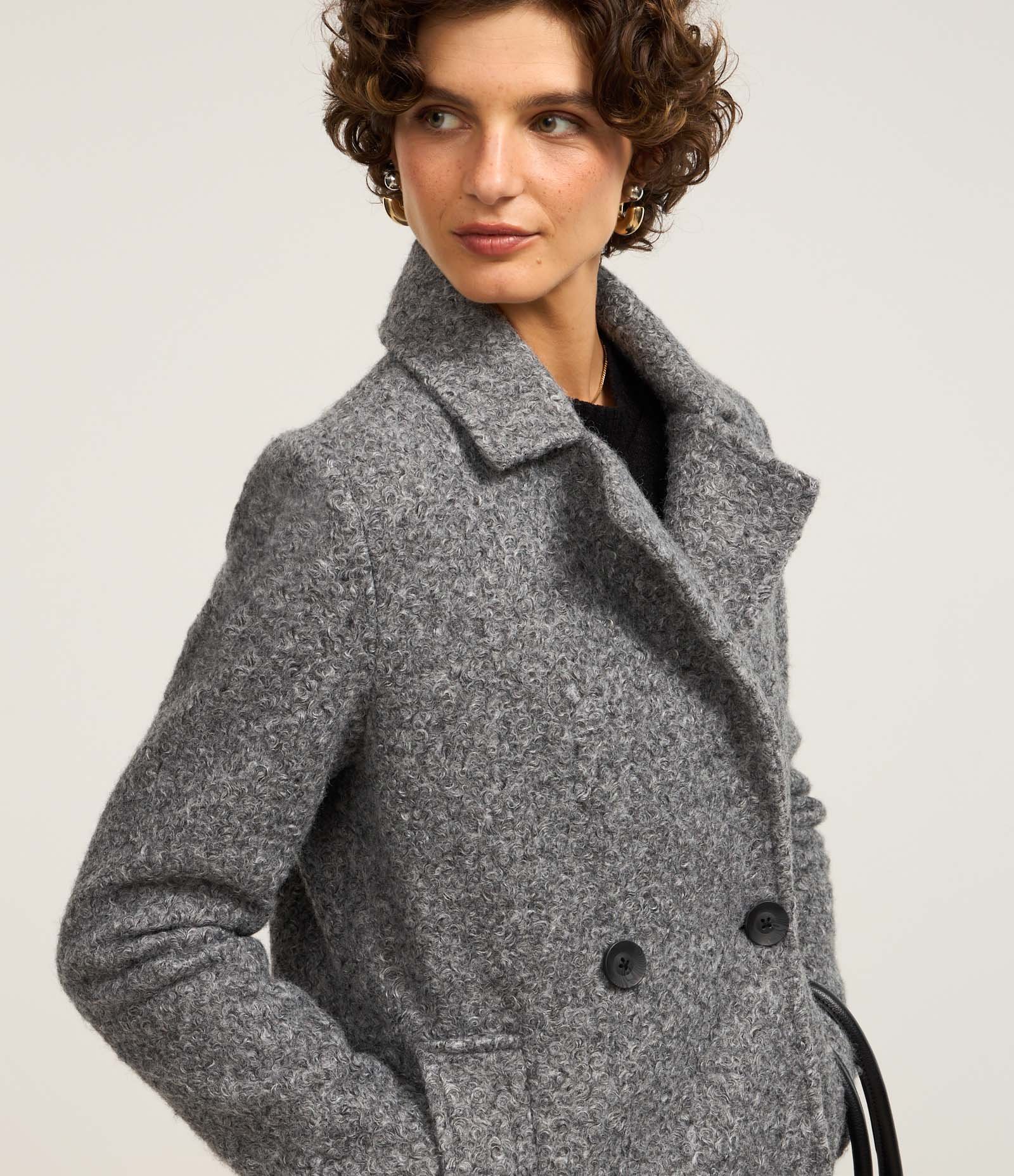 Casaco Alongado em Polyvelour com Textura Boucle Cinza 3