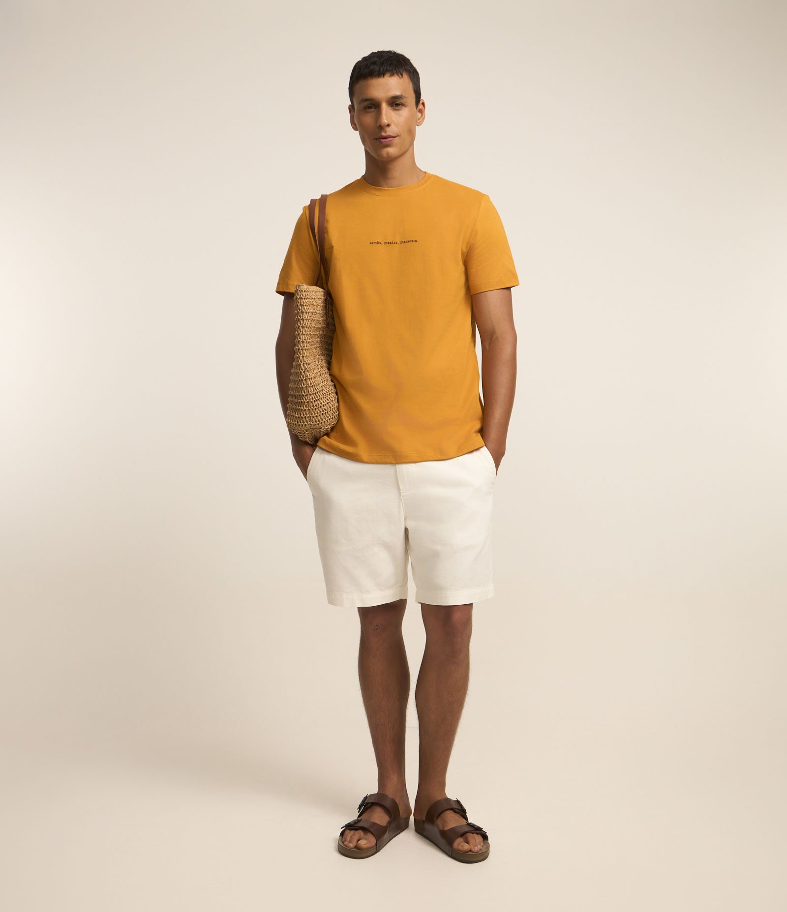 Camiseta Comfort em Algodão com Estampa Samba Maxixe e Maracatu Laranja 2