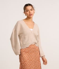 Cardigan Curto em Tricô com Botões e Bolsinhos