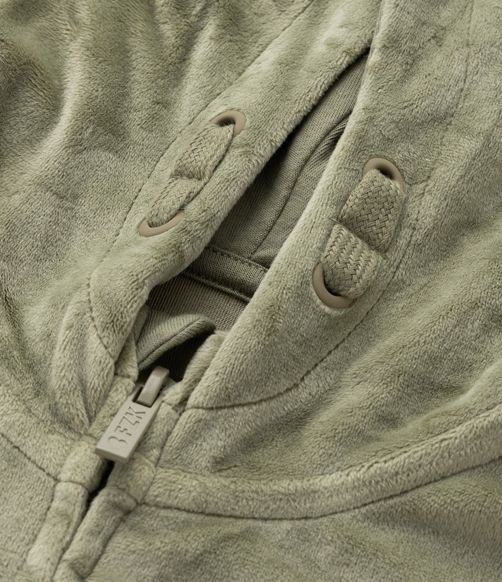 Jaqueta Infantil em Plush com Capuz e Bolso - Tam 5 a 14 anos 5