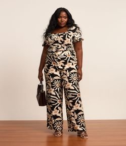 Calça Reta em Crepe com Estampa Floral Curve & Plus Size