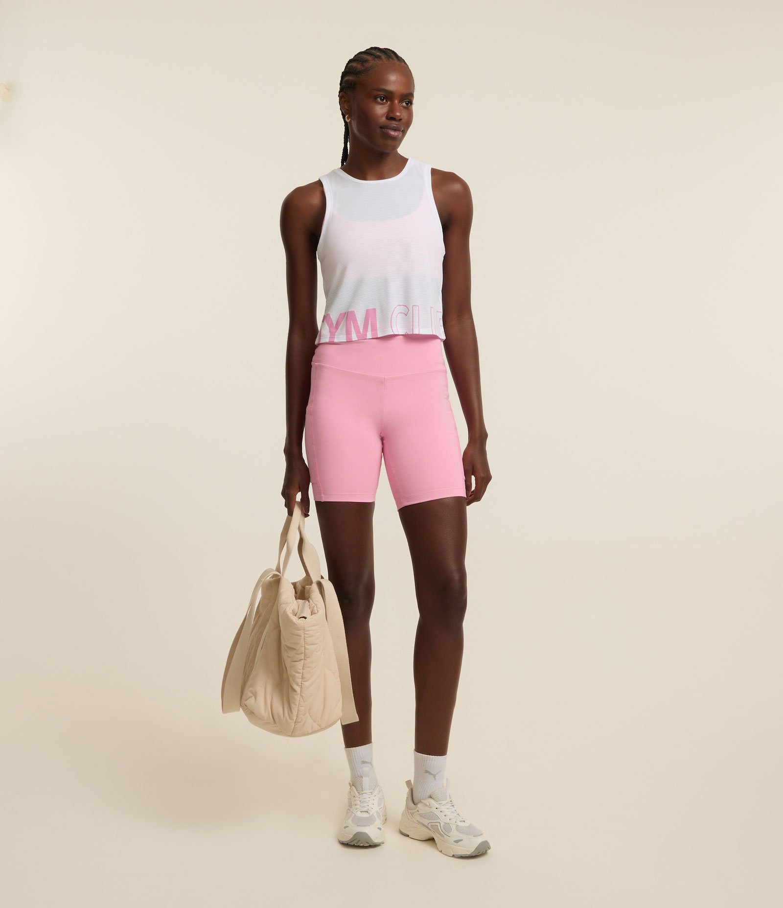Regata Cropped Esportiva em Microfibra com Estampa Gym Club Branco 2