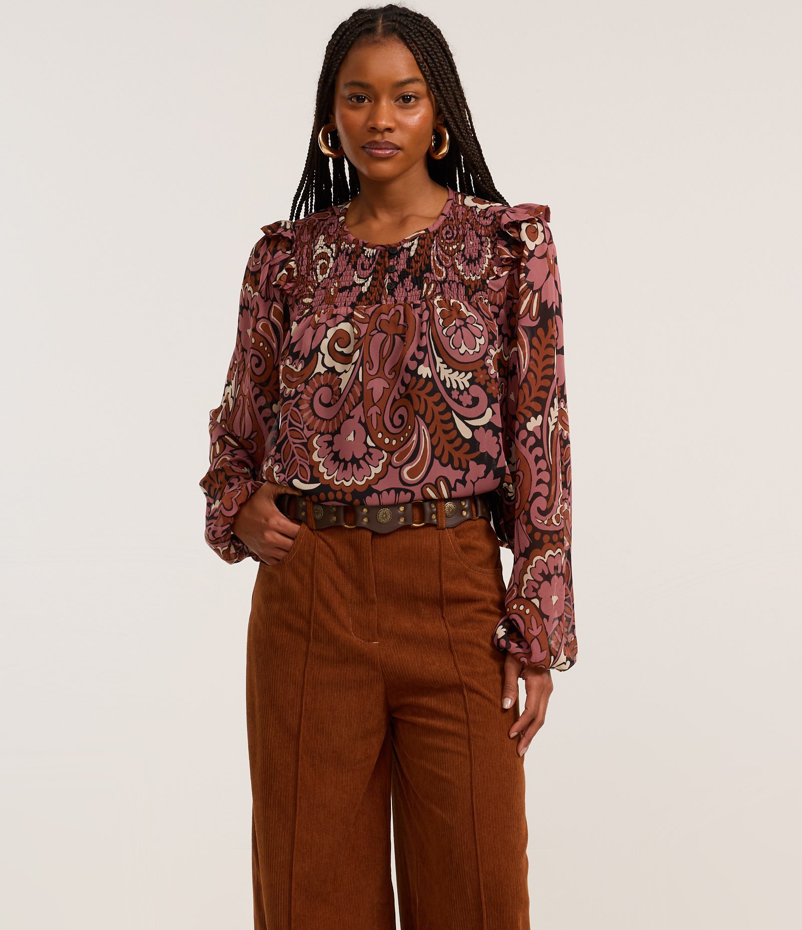 Calça Pantalona em Veludo Cotelê com Friso Frontal Marrom 2